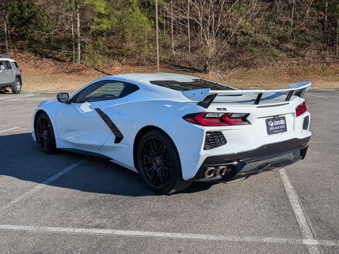 Used 2023 Chevrolet Corvette Stingray Coupe w/ 1LT image 7