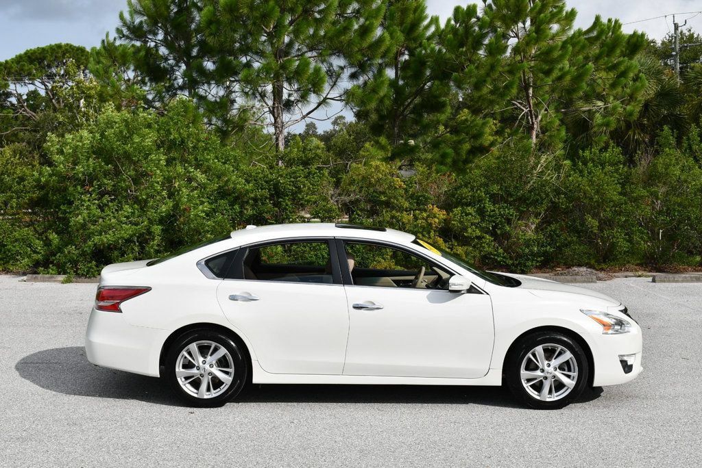 Used 2015 Nissan Altima 2.5 SL w/ Moonroof Package FWD image 31