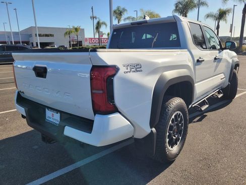 New 2026 Toyota Tacoma TRD Off-Road AWD/4WD image 5