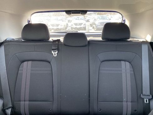 Certified 2023 Hyundai Venue SEL image 14