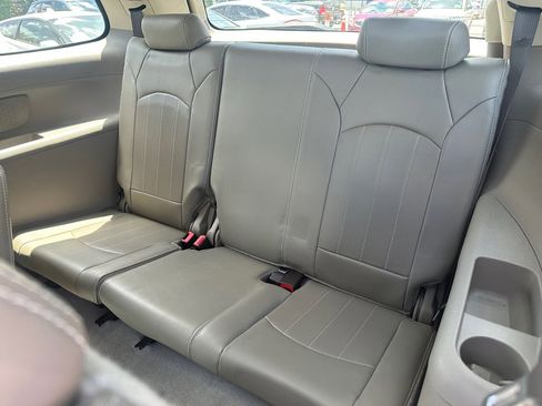 Used 2014 GMC Acadia Denali image 17