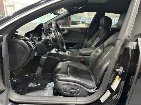 Used 2014 Audi RS 7 Prestige AWD/4WD image 41