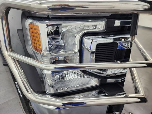 Used 2022 Ford F250 XL w/ STX Appearance Package image 21