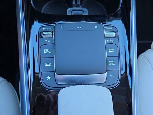 Certified 2023 Mercedes-Benz EQB 300 4MATIC image 25