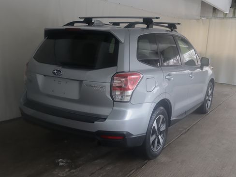 Used 2017 Subaru Forester 2.5i Premium w/ All-Weather Package image 26