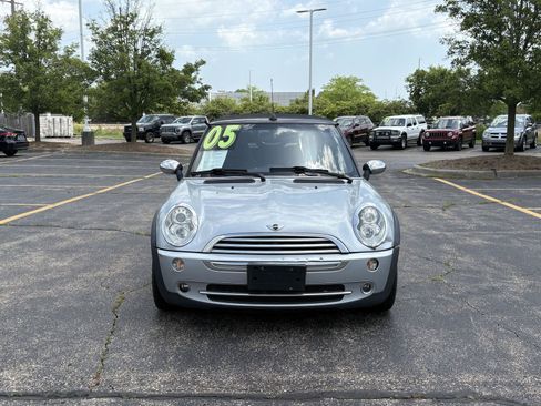 Used 2005 MINI Cooper Convertible FWD image 2