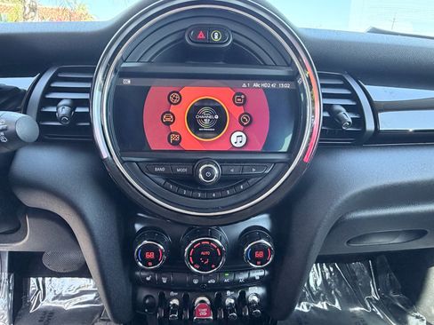 Used 2020 MINI Cooper S FWD image 12