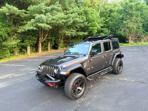Used 2020 Jeep Wrangler Unlimited Rubicon w/ Dual Top Group AWD/4WD image 16