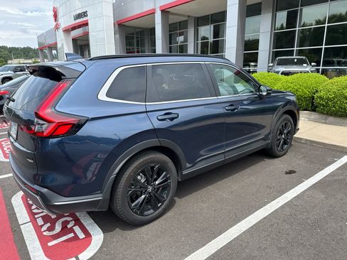 Used 2025 Honda CR-V Sport Touring image 3