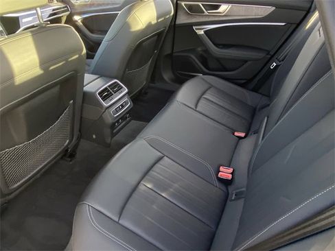 Used 2024 Audi A6 Premium Plus image 25