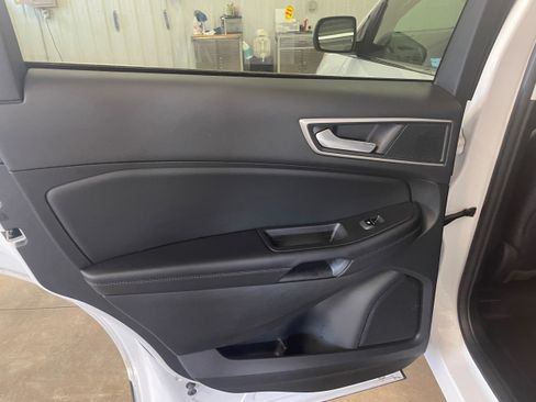 Used 2024 Ford Edge SEL w/ Convenience Package AWD/4WD image 23