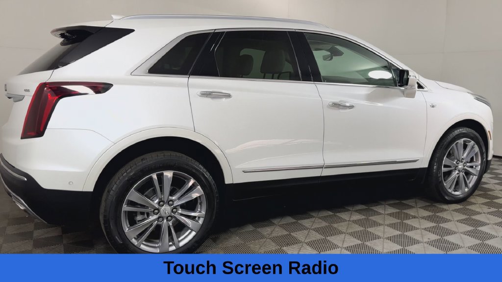 Used 2024 Cadillac XT5 Premium Luxury w/ Technology Package FWD image 12