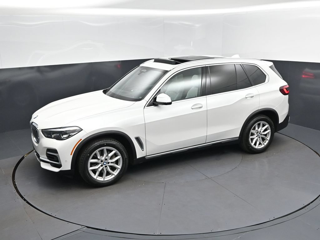 Certified 2023 BMW X5 sDrive40i RWD image 1