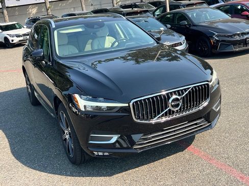 Used 2021 Volvo XC60 T5 Inscription w/ Protection Package Premier FWD image 3