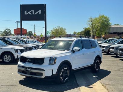 Used 2024 Kia Telluride EX