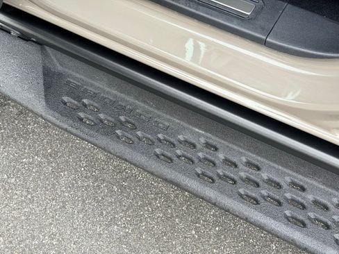 New 2025 Ford Bronco Raptor image 39