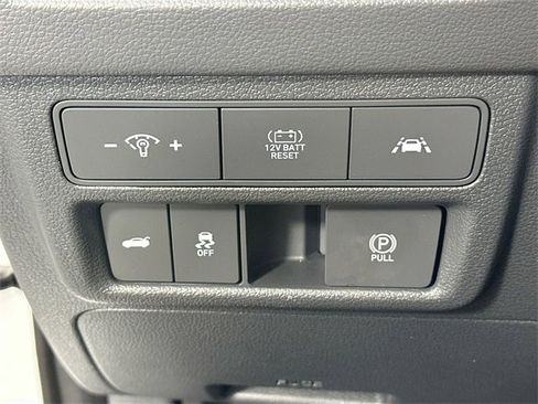 Used 2022 Hyundai Sonata Limited w/ Cargo Package image 25