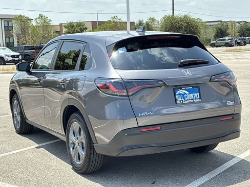 Certified 2027 Honda HR-V LX image 4