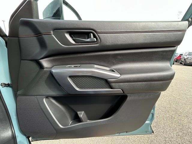 Certified 2026 Nissan Pathfinder Rock Creek AWD/4WD image 35
