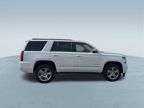 Used 2018 Chevrolet Tahoe LT image 9