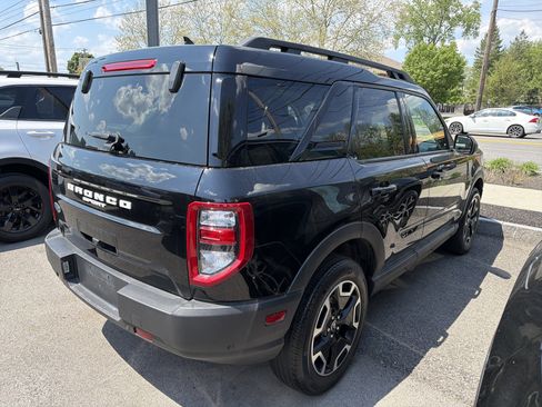 Used 2023 Ford Bronco Sport Outer Banks w/ Tech Package AWD/4WD image 7
