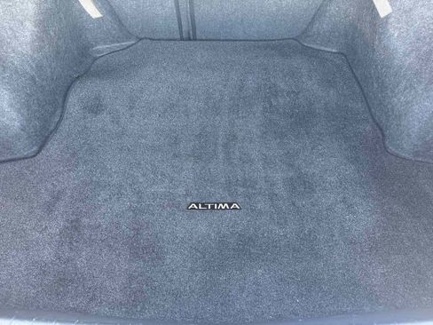 Used 2016 Nissan Altima 2.5 SR image 13