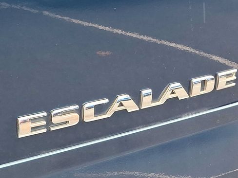 Used 2006 Cadillac Escalade AWD image 30