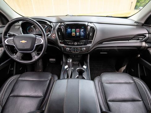 Used 2019 Chevrolet Traverse Premier w/ Redline Edition AWD/4WD image 13