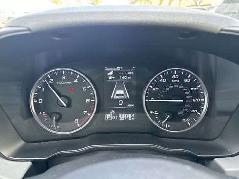 Used 2024 Subaru Crosstrek 2.0i Premium image 11