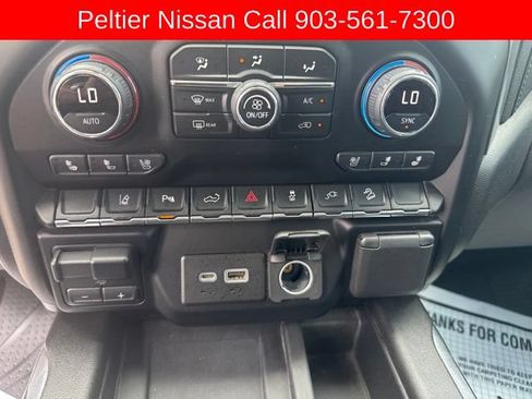 Used 2020 Chevrolet Silverado 2500 LTZ w/ LTZ Texas Edition AWD/4WD image 17