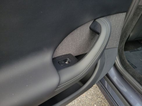 Used 2021 Tesla Model S Long Range image 11