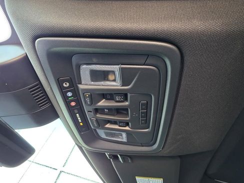 Used 2024 Chevrolet Silverado 1500 ZR2 w/ Technology Package AWD/4WD image 38