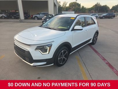 Used 2025 Kia Niro LX
