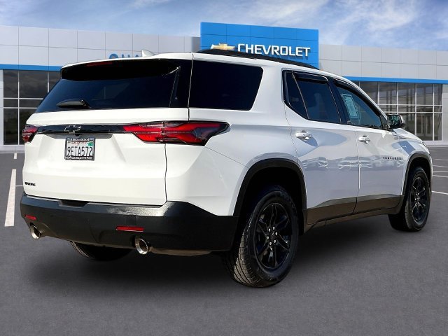 Certified 2023 Chevrolet Traverse LS w/ Midnight/Sport Edition FWD image 7