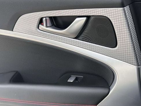 Used 2023 Genesis G70 3.3T w/ Sport Advanced Package image 25