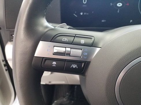 Certified 2024 Hyundai Kona Limited AWD/4WD image 4