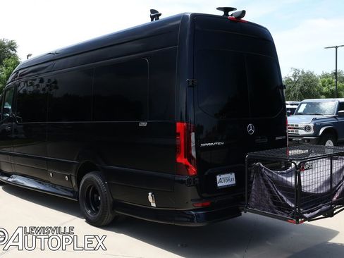 Used 2024 Mercedes-Benz Sprinter 3500 image 6