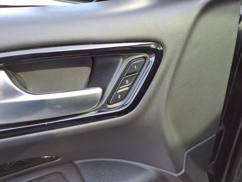 Certified 2022 Dodge Durango Citadel image 7