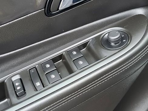 Used 2017 Buick Encore Sport Touring image 21