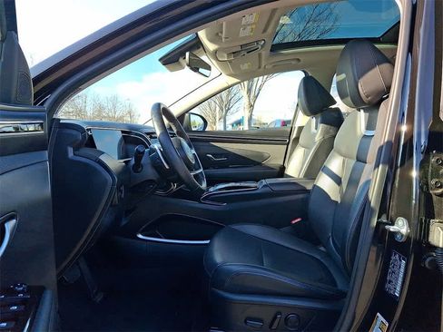 Used 2024 Hyundai Tucson Limited image 11