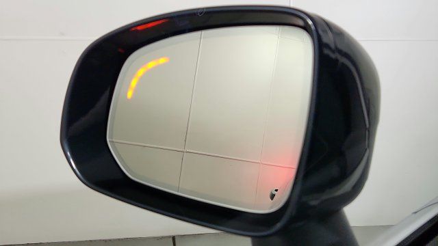 Used 2026 Volvo XC90 B6 Plus w/ Protection Package AWD/4WD image 15