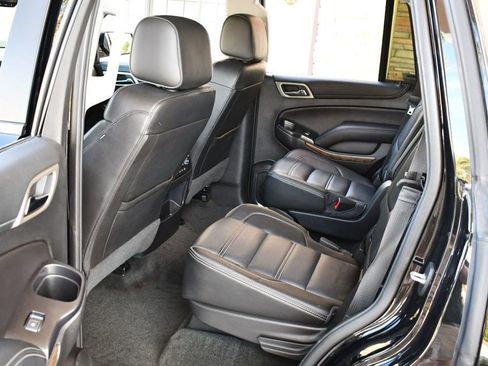 Used 2018 GMC Yukon Denali w/ Denali Ultimate Package image 16