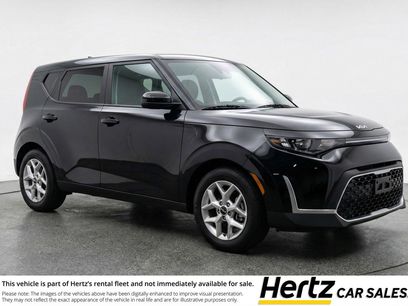 Used 2025 Kia Soul LX w/ LX Technology Package