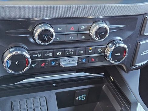 New 2026 Ford F250 Platinum AWD/4WD image 21