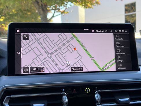 Used 2024 BMW X4 xDrive30i w/ Premium Package image 24