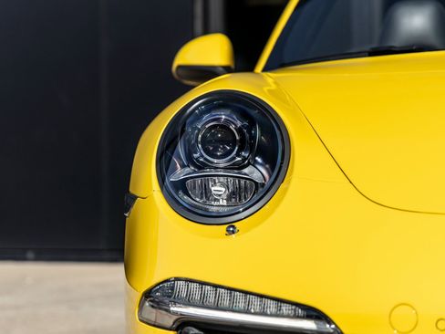 Used 2013 Porsche 911 Carrera S image 20