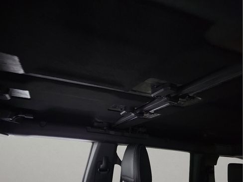Used 2025 Ford Bronco Outer Banks AWD/4WD image 12
