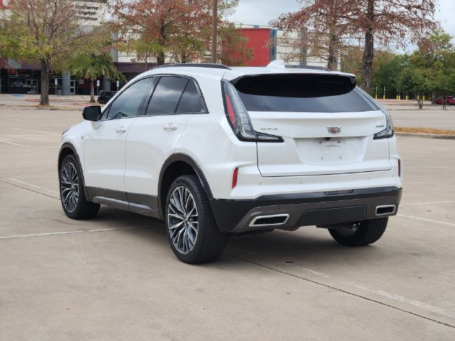 Used 2024 Cadillac XT4 Sport FWD image 7