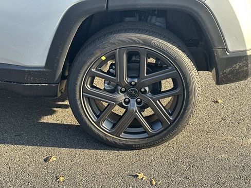 New 2026 Jeep Compass Limited w/ Sun, Sound & Navigation Group image 18