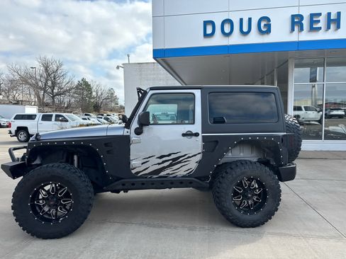 Used 2016 Jeep Wrangler Sport w/ Quick Order Package 24S image 10